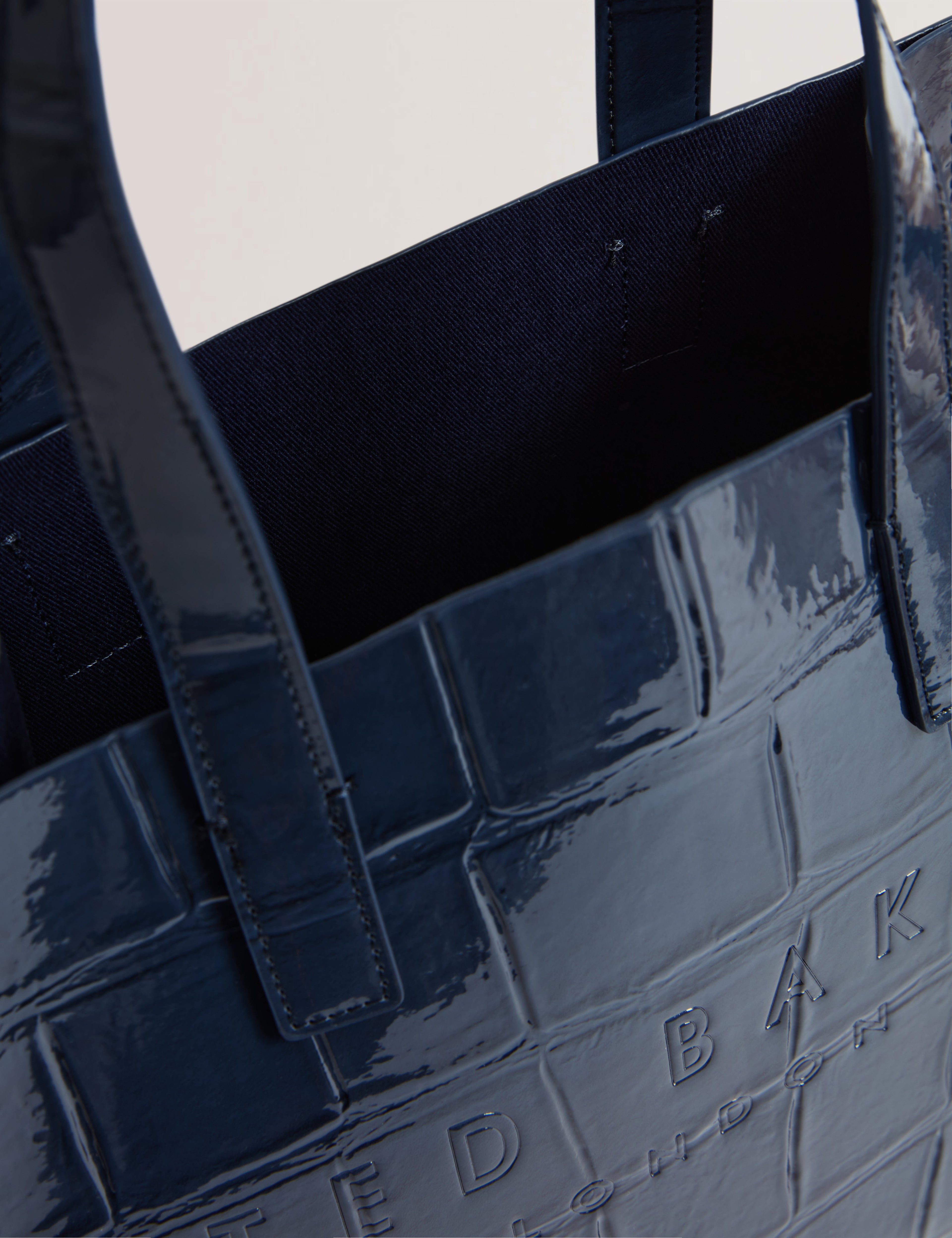 Women's Reptcon-Croc Effect Small Icon Bag Dk-Blue Ted Baker South Africa Bellabags