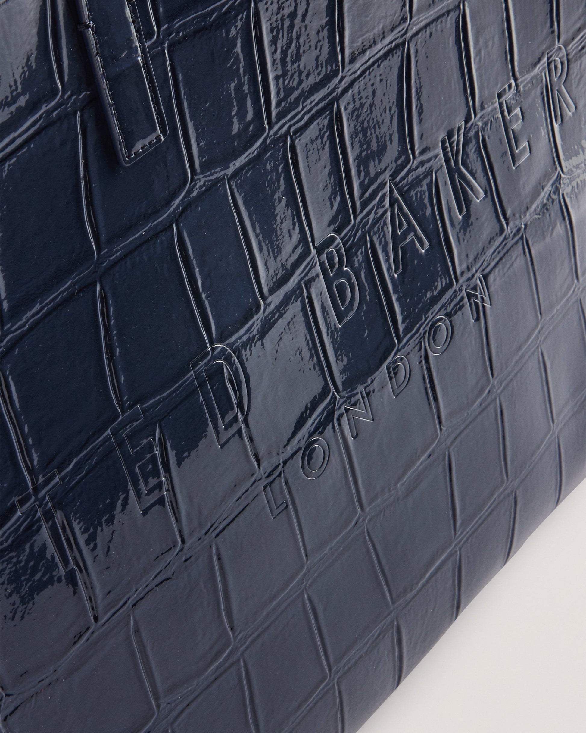 Women's Allicon-Croc Effect Extra Large Icon Bag Dk-Blue Ted Baker South Africa