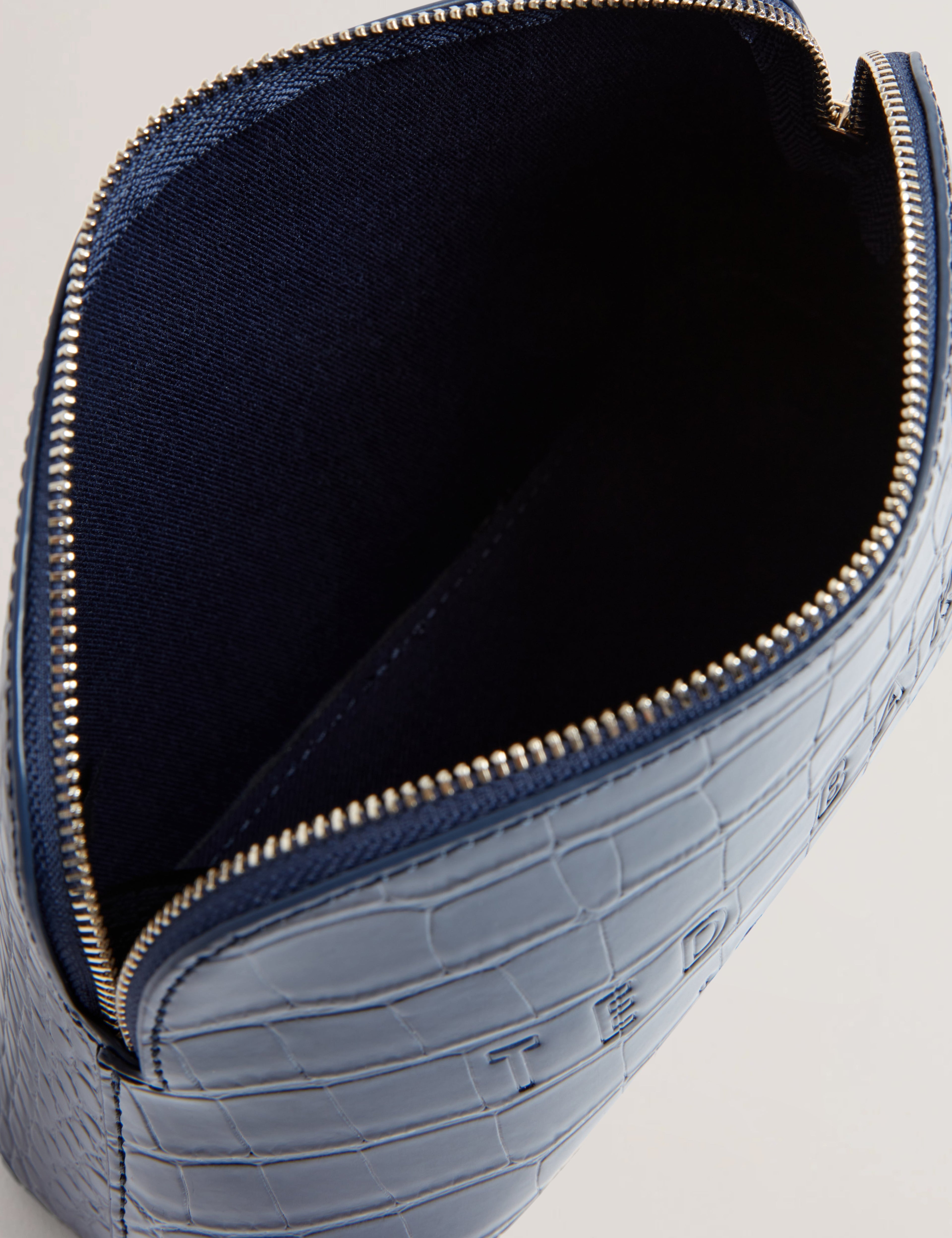 Women's Crocala-Imitation Croc Makeup Bag Dk-Blue Ted Baker South Africa Bellabags
