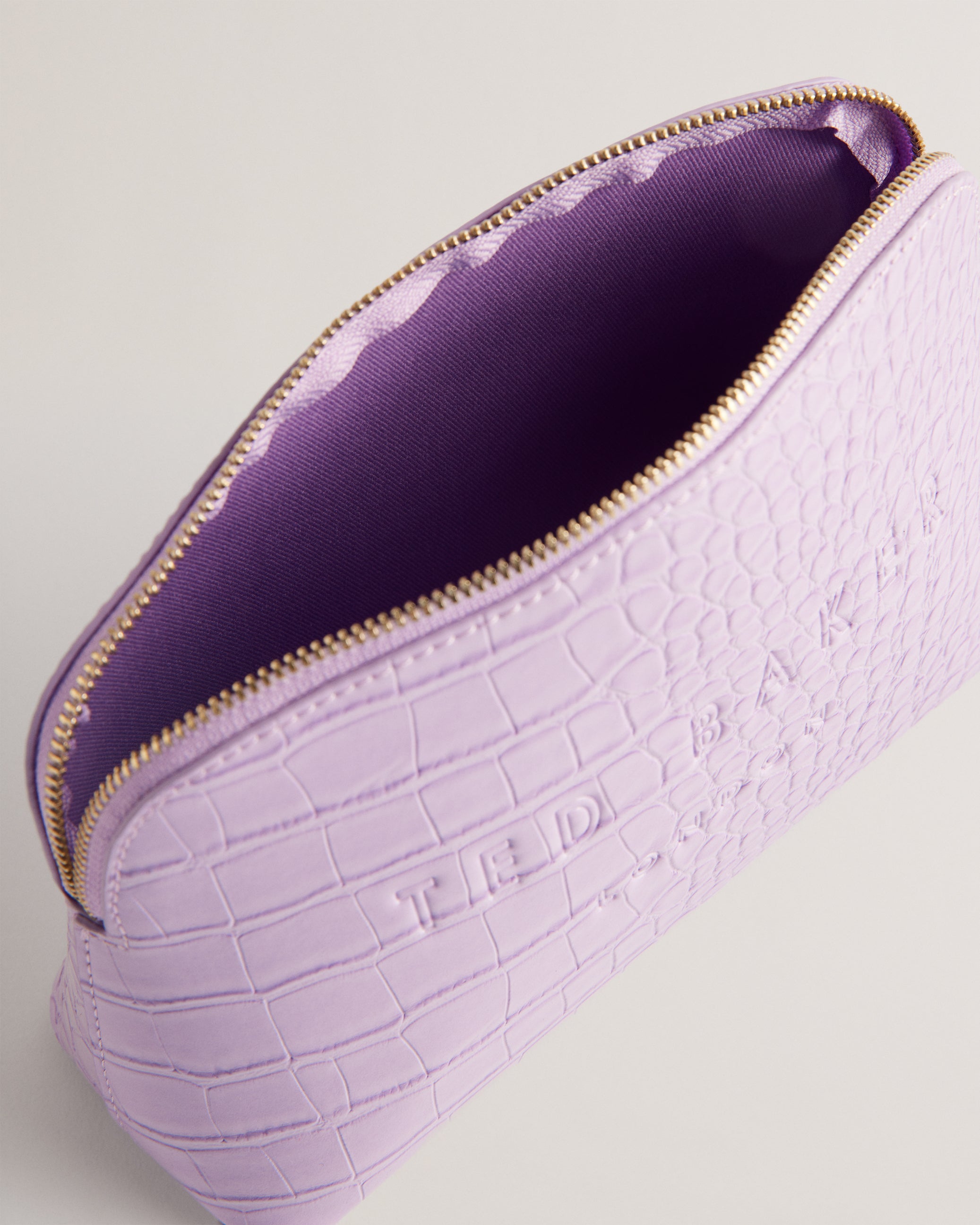 Women's Crocala-Imitation Croc Makeup Bag Lilac Ted Baker South Africa Bellabags