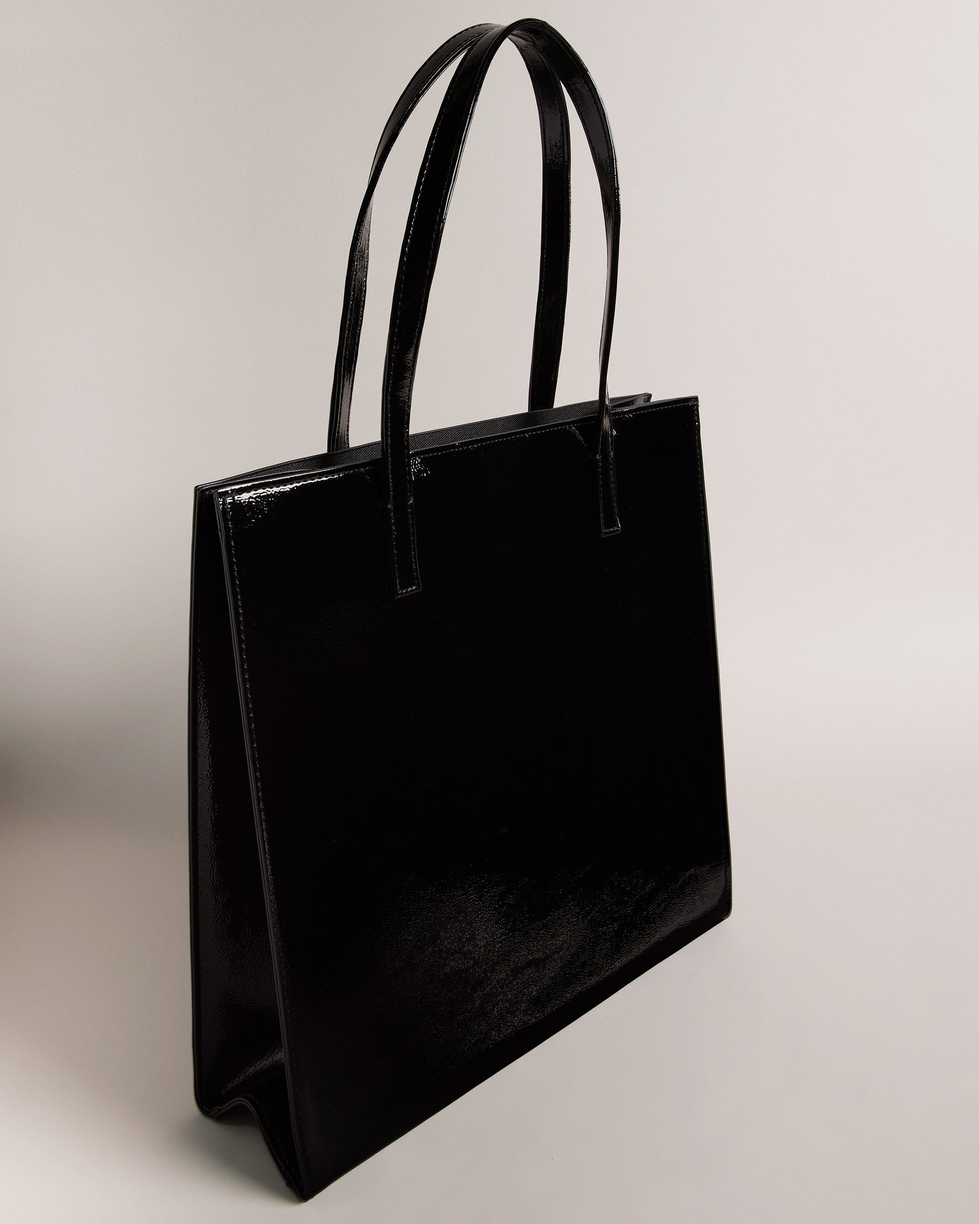 Women's CRINKON-Crinkle Large Icon Bag Black Ted Baker South Africa