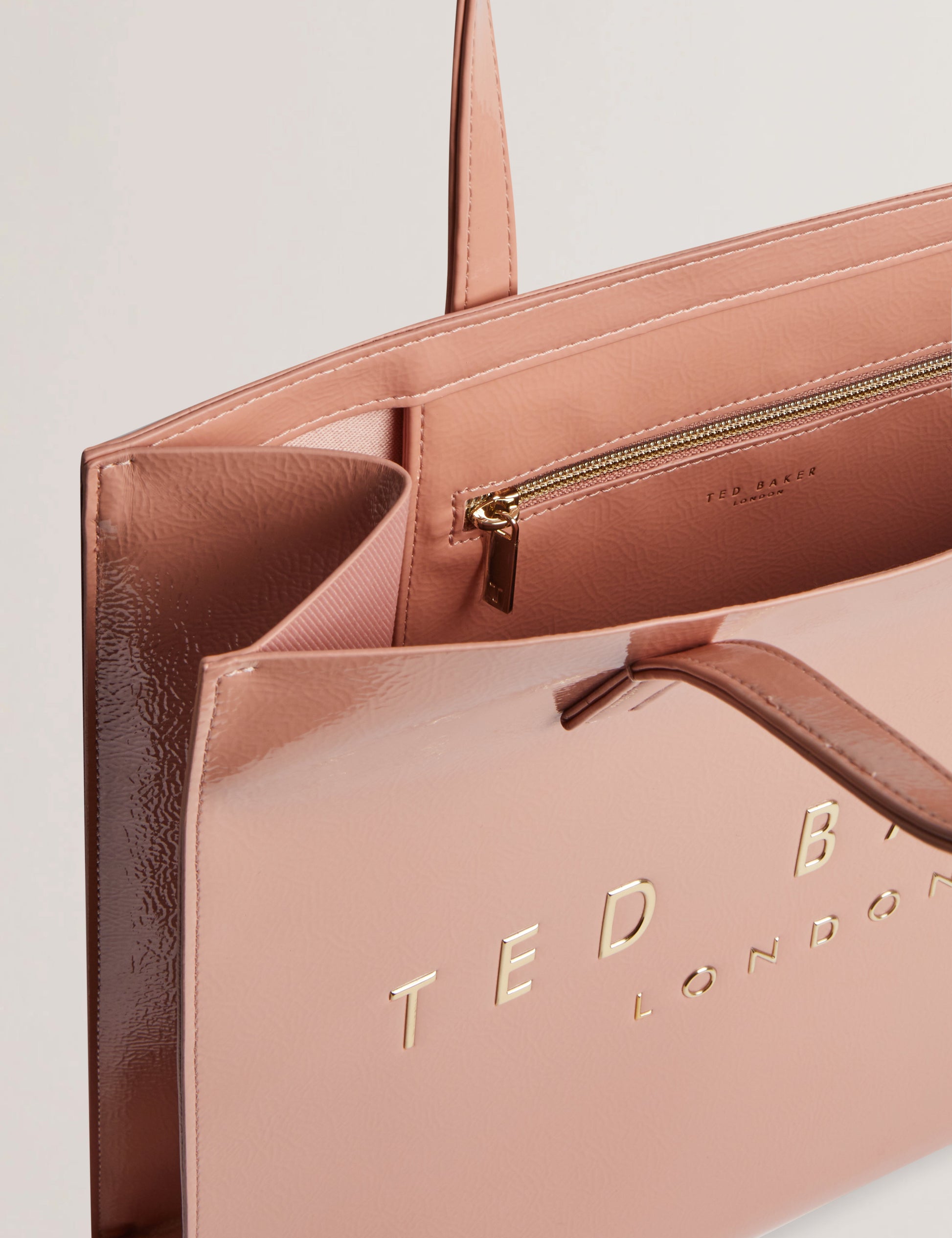 Women's CRINKON-Crinkle Large Icon Bag Ted Baker South Africa