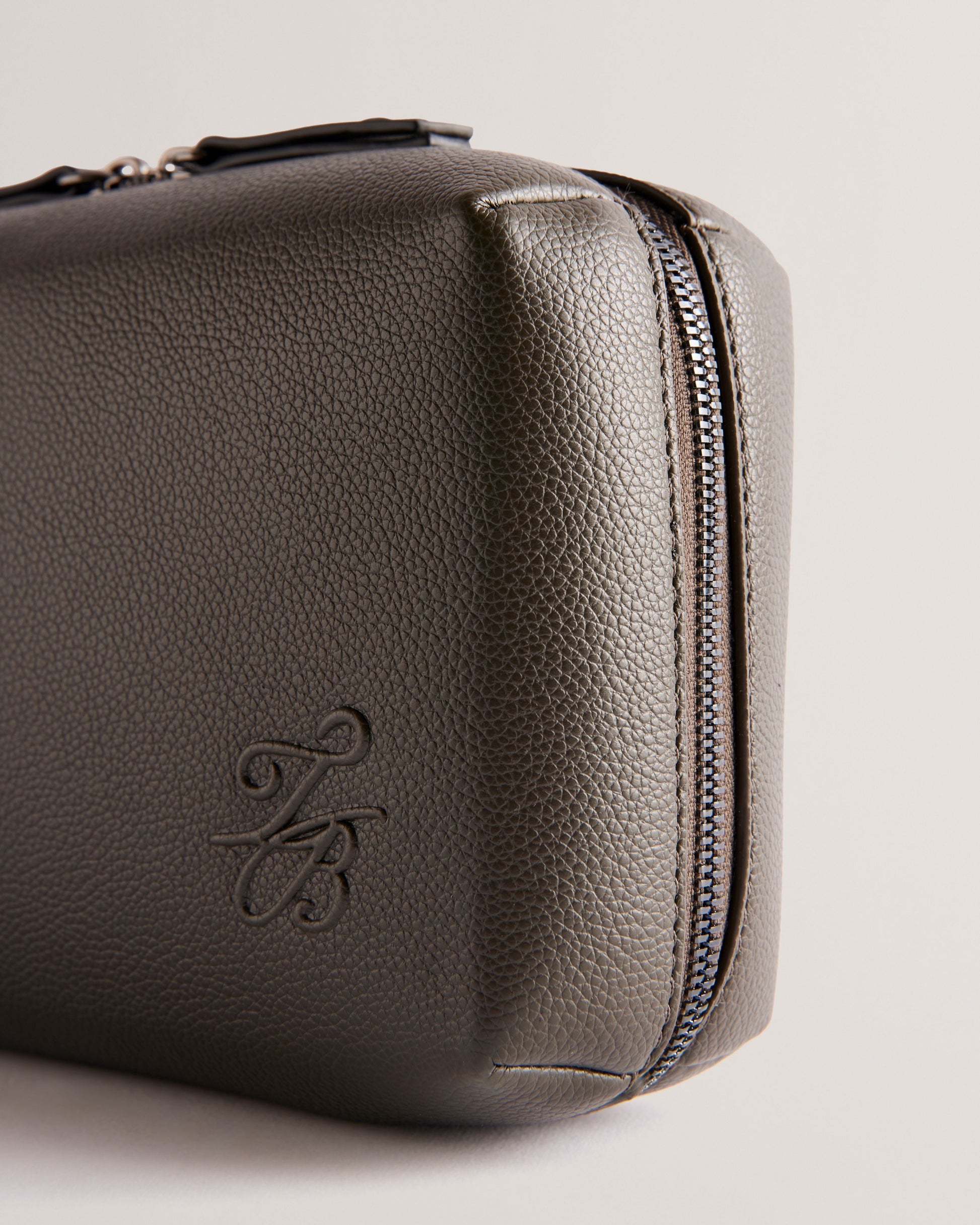 Men's Tayden-Pu Tb Script Electronics Organiser Khaki Ted Baker South Africa