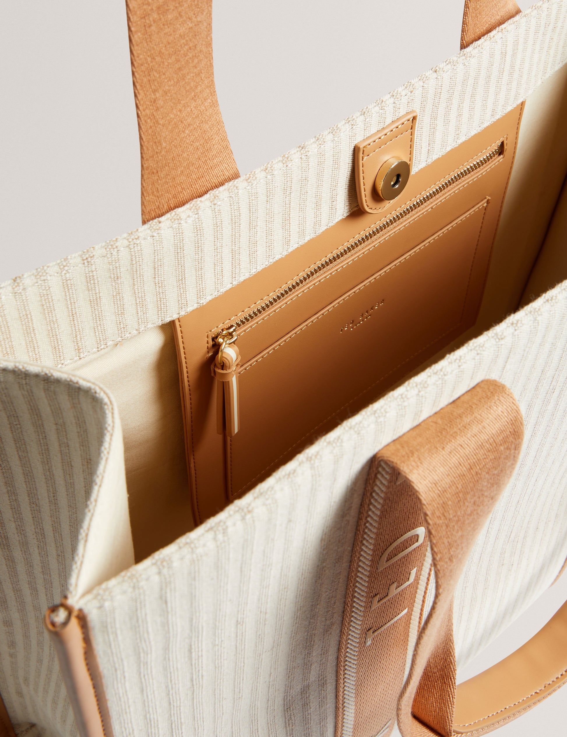 Women's HAYLLEE-Striped Canvas Large Icon Bag Camel Ted Baker South Africa