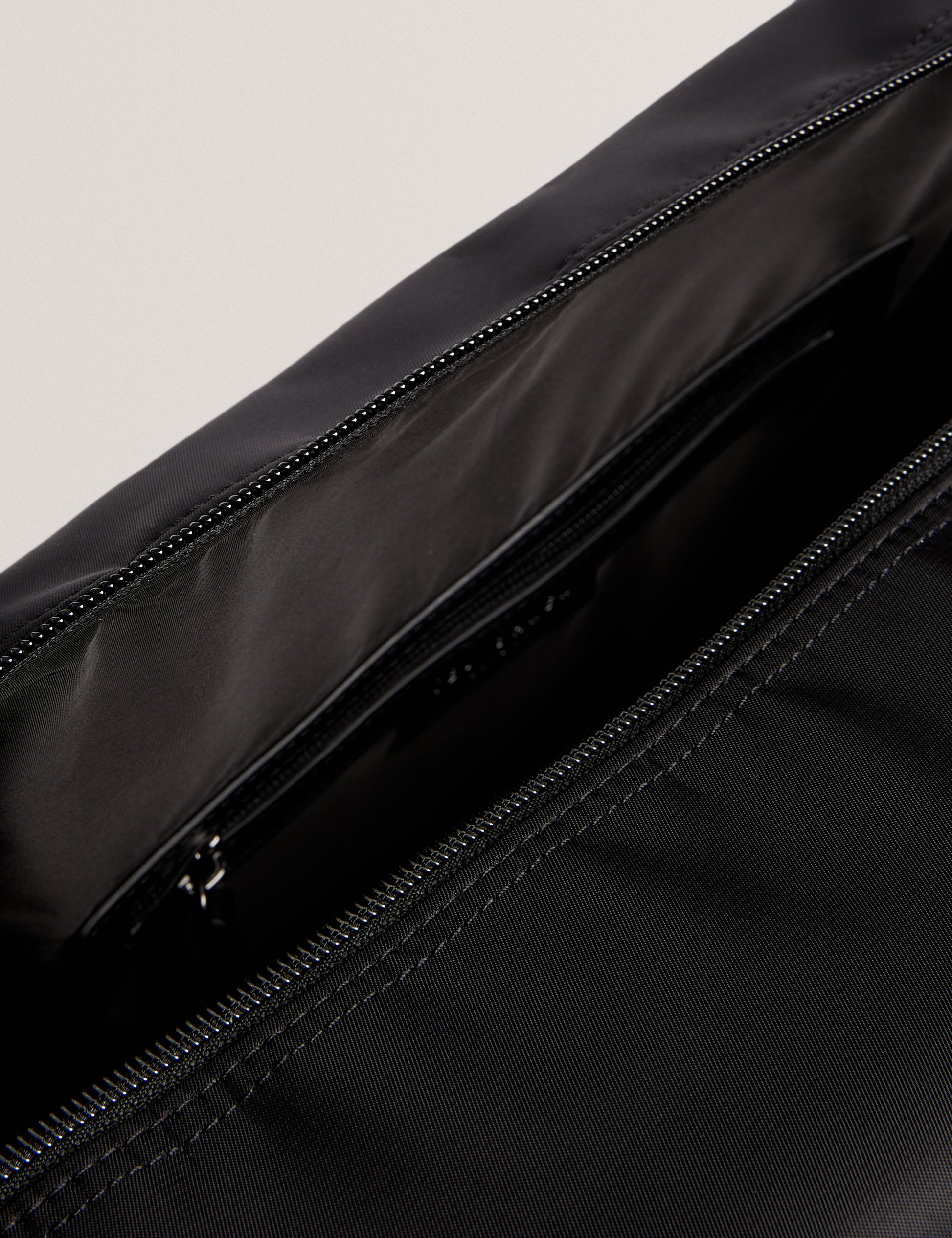 Men's NELSONS-Nylon TB Script Holdall Ted Baker South Africa