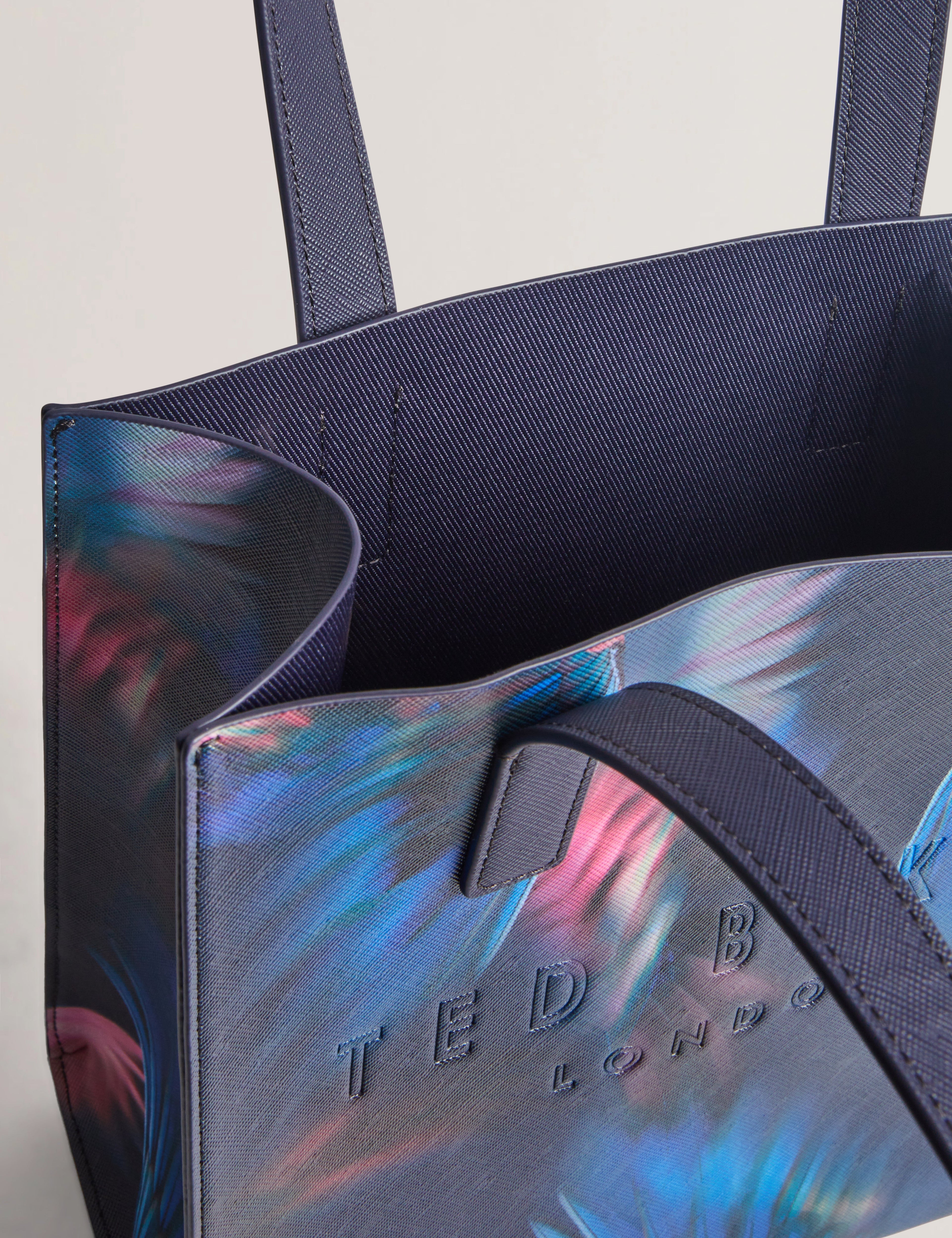 Women's FEACONS-Feather Print Small Icon Bag Navy Ted Baker South Africa Bellabags