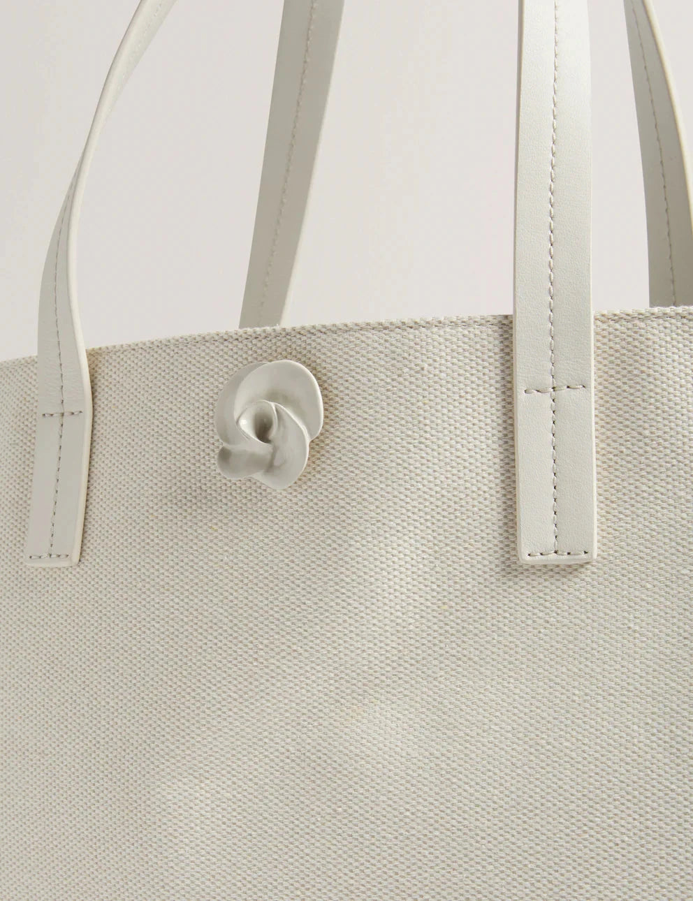 Women's AUDOS-Canvas Rose Hardware Tote Bag Ted Baker South Africa