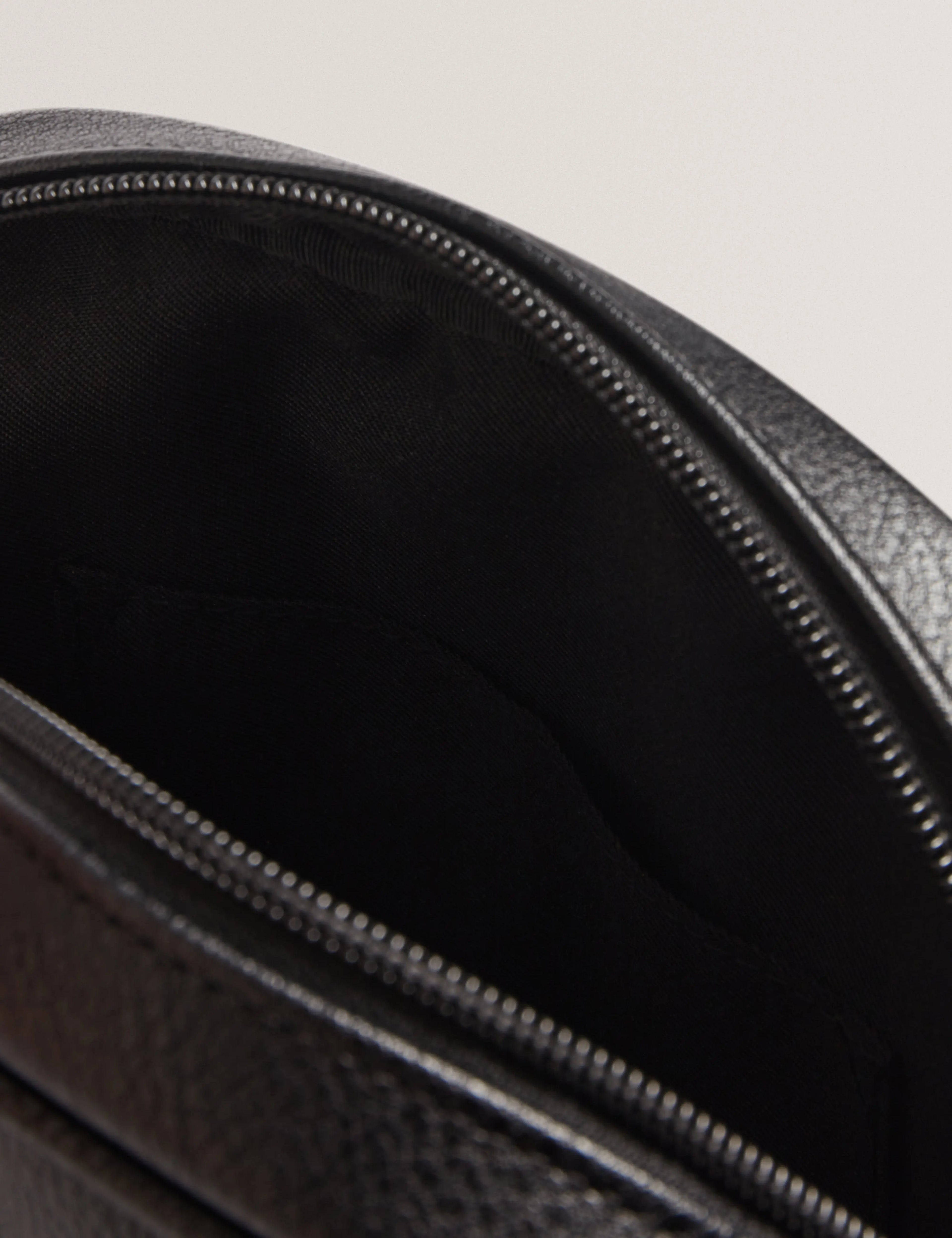 KEIIGAN: Stripe PU Flight Bag - Bellabags Ted Baker