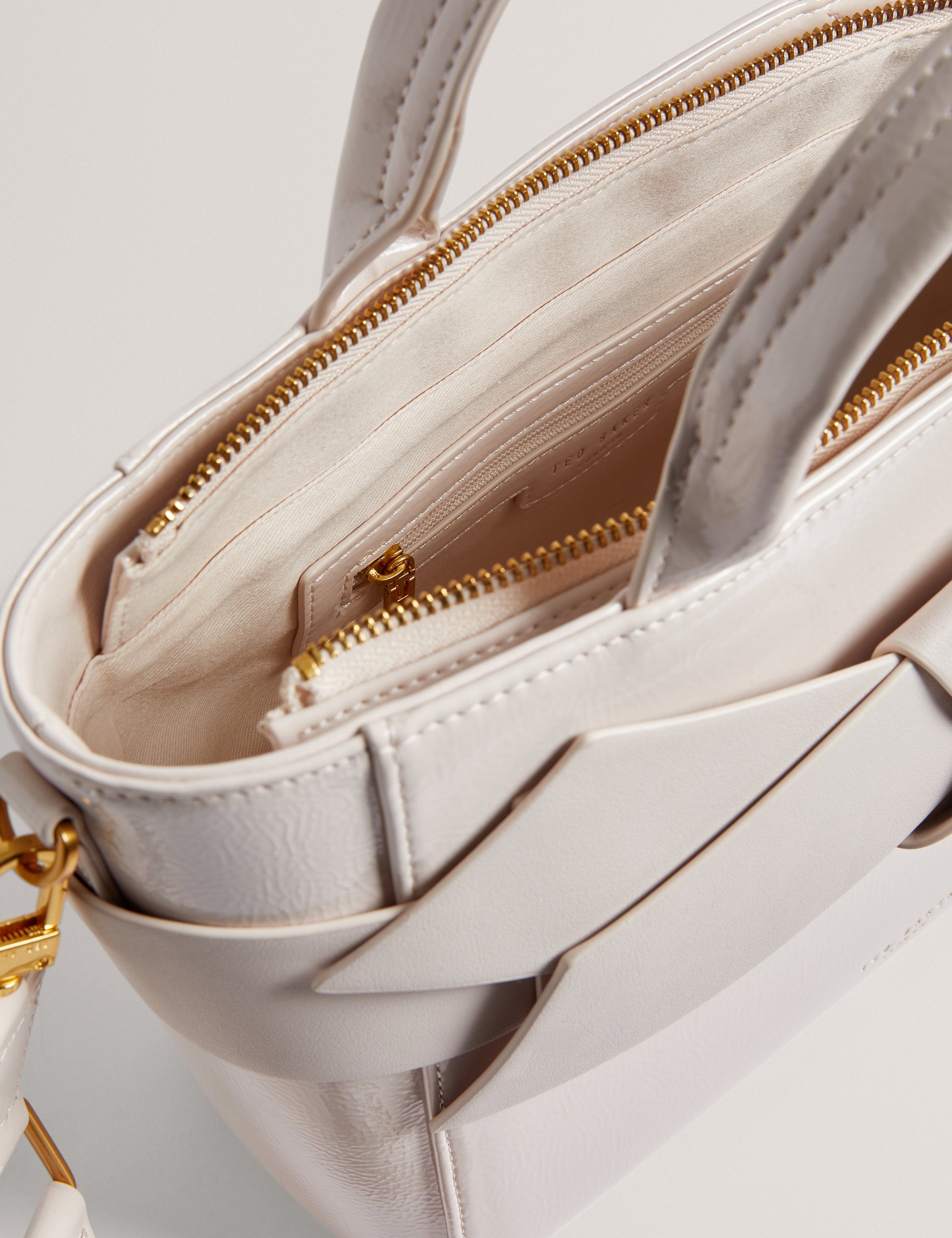 Women's JIMSA-Knot Bow Crossbody Bag Ivory Ted Baker South Africa