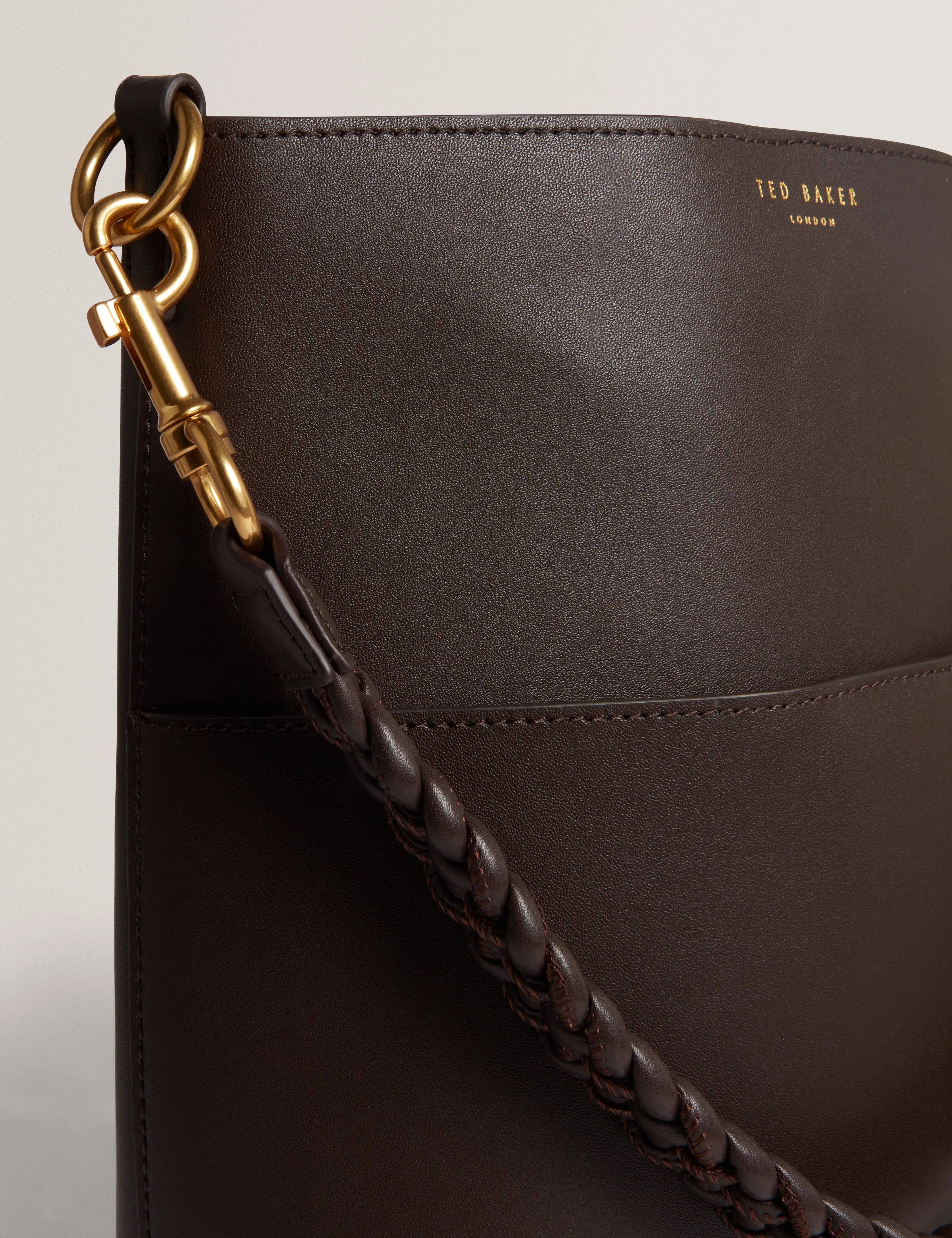 WANNDA: Weave Handle Leather Medium Bucket Bag - Bellabags Ted Baker
