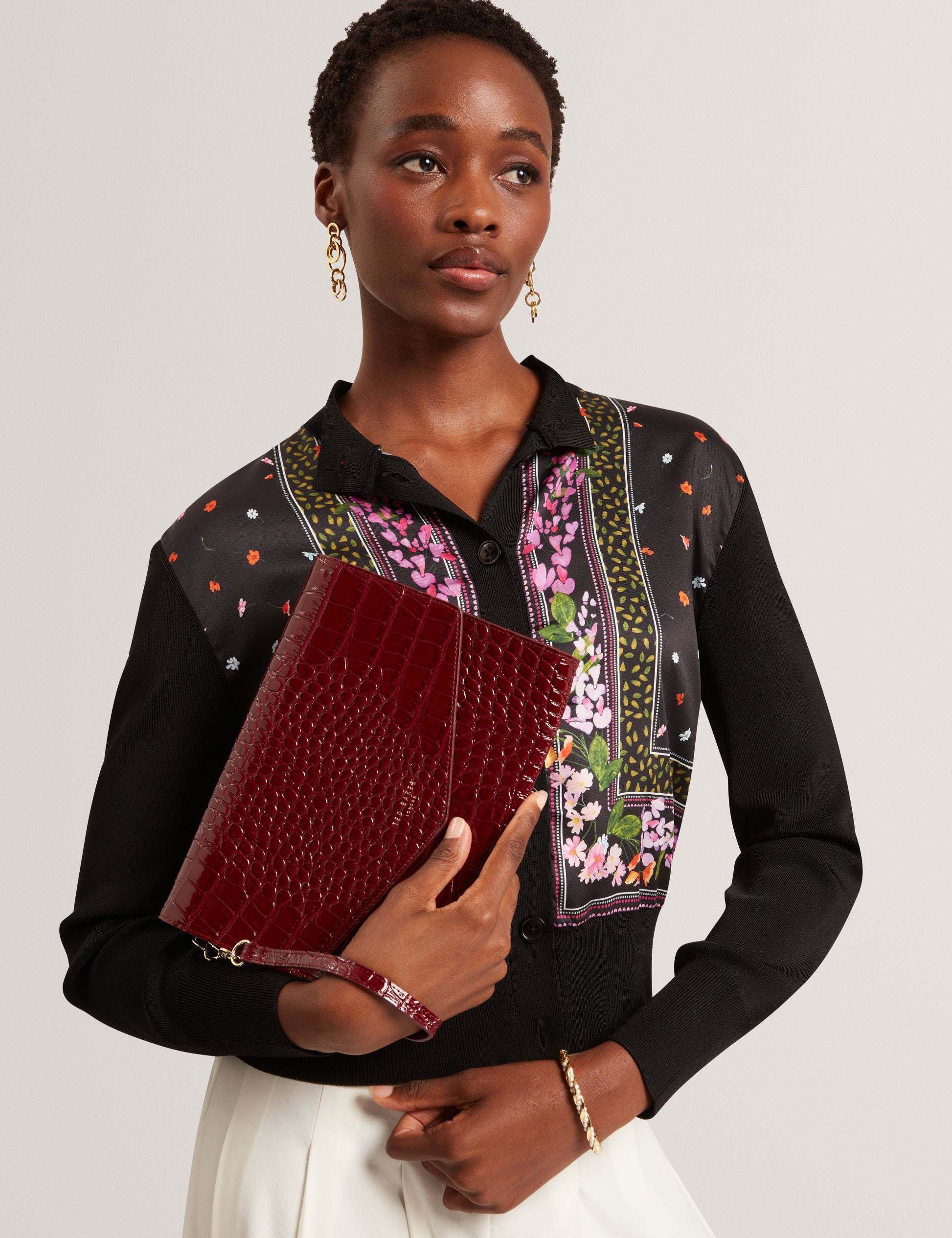 WESSLIE: Croc Effect Icon Envelope Pouch Ted Baker South Africa