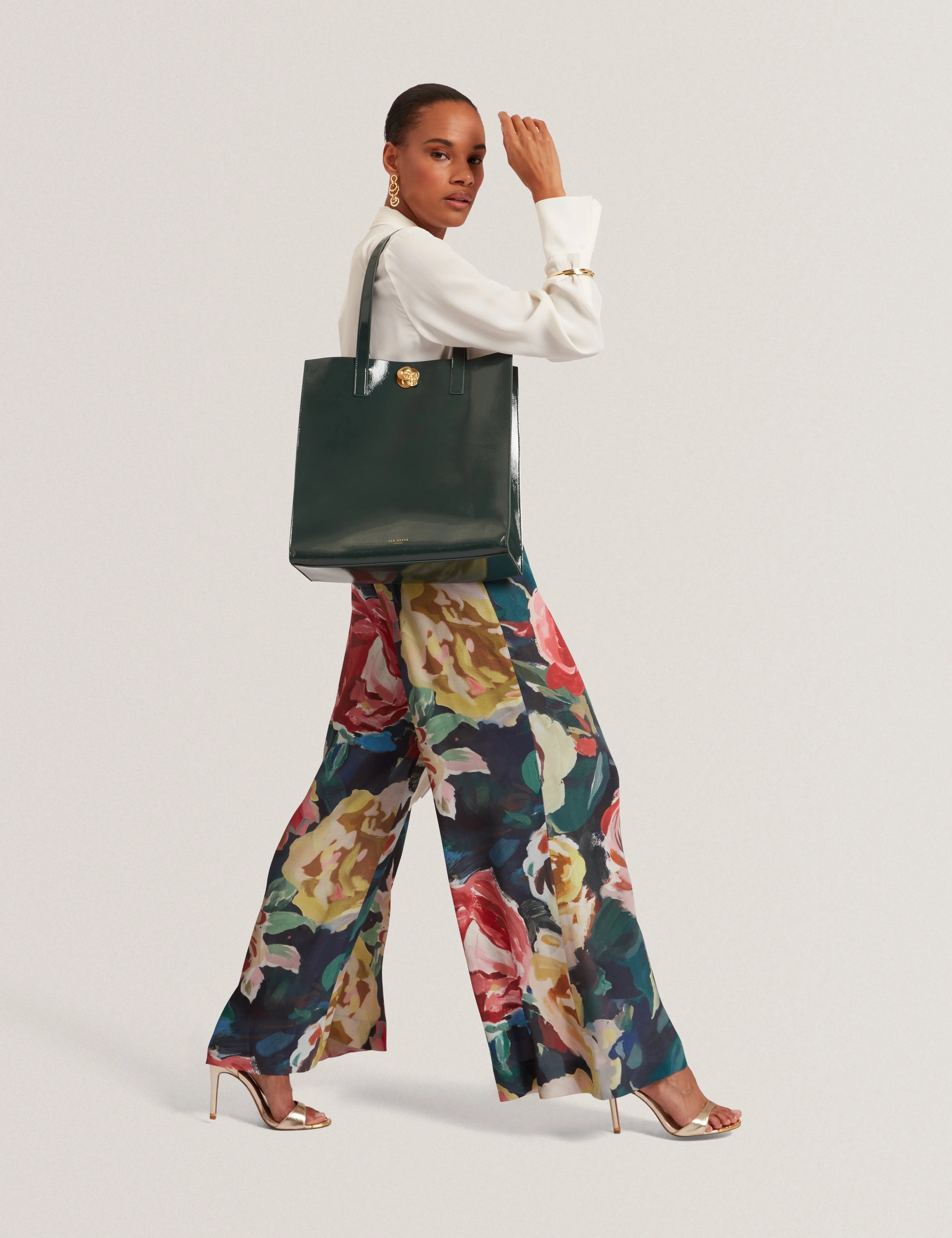 ROSENNI: Rose Detail Crinkle Large Tote Bag - Bellabags Ted Baker