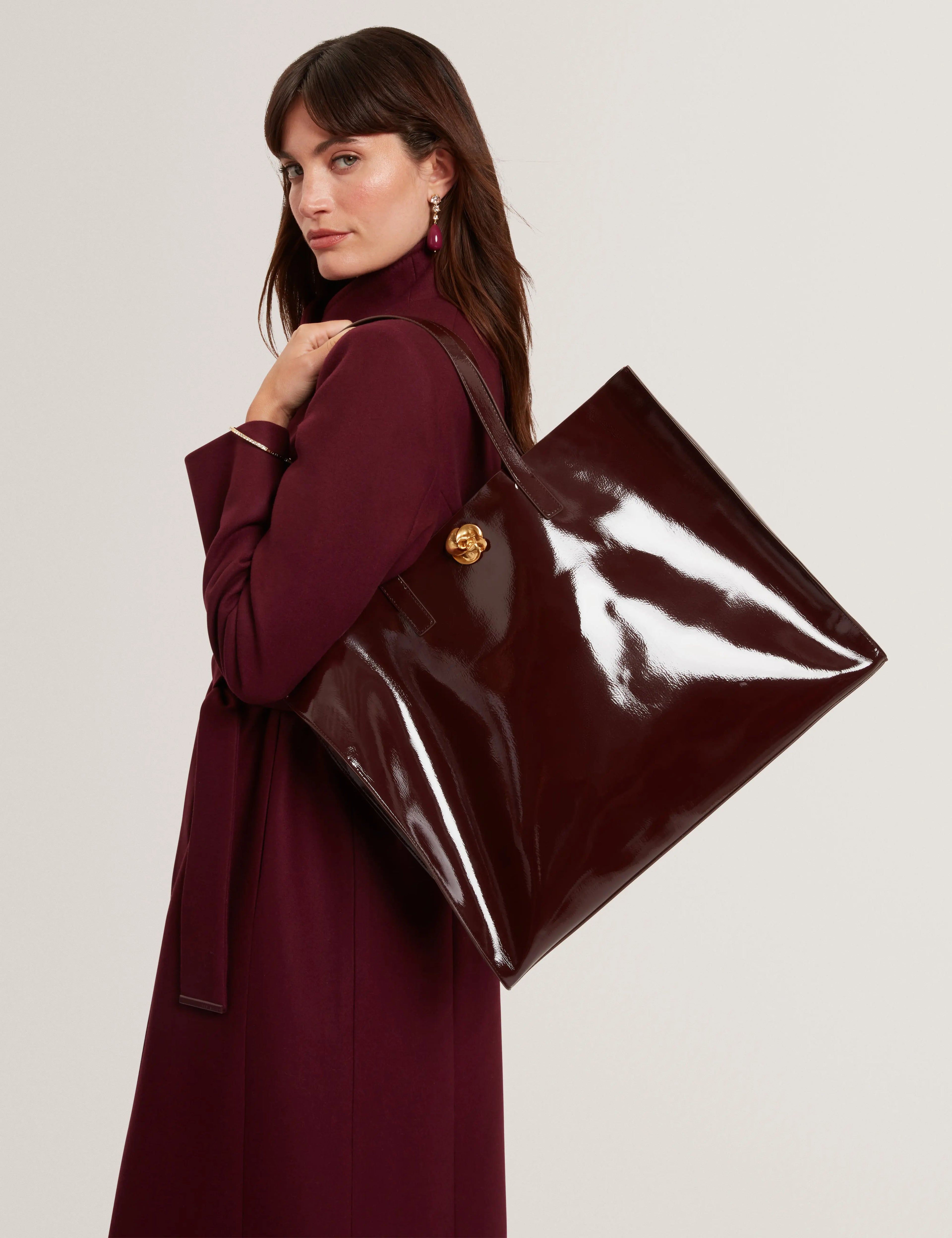 ROSENNI: Rose Detail Crinkle Large Tote Bag - Bellabags Ted Baker