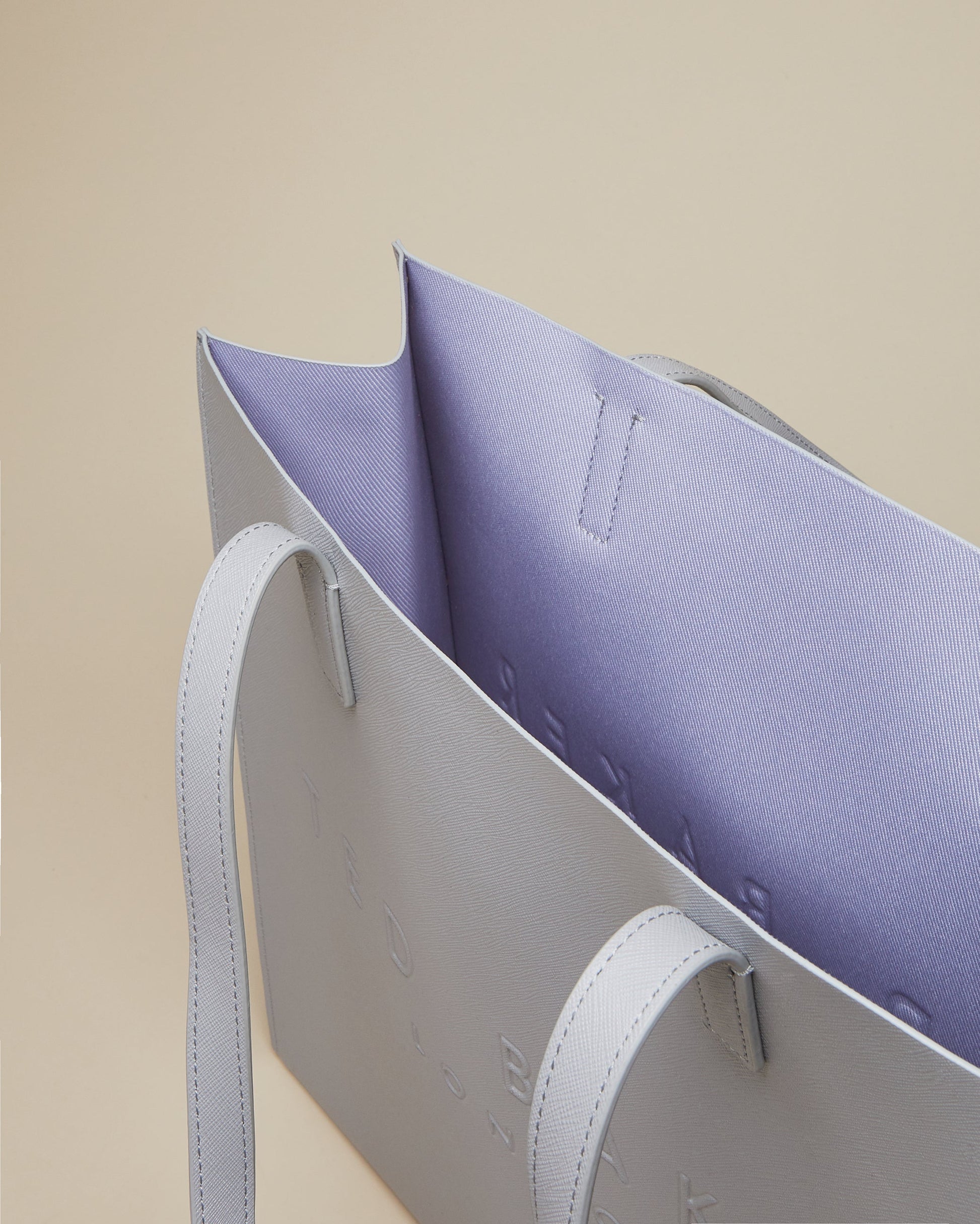 Women's Soocon-Crosshatch Large Icon Bag Lt-Grey Ted Baker South Africa