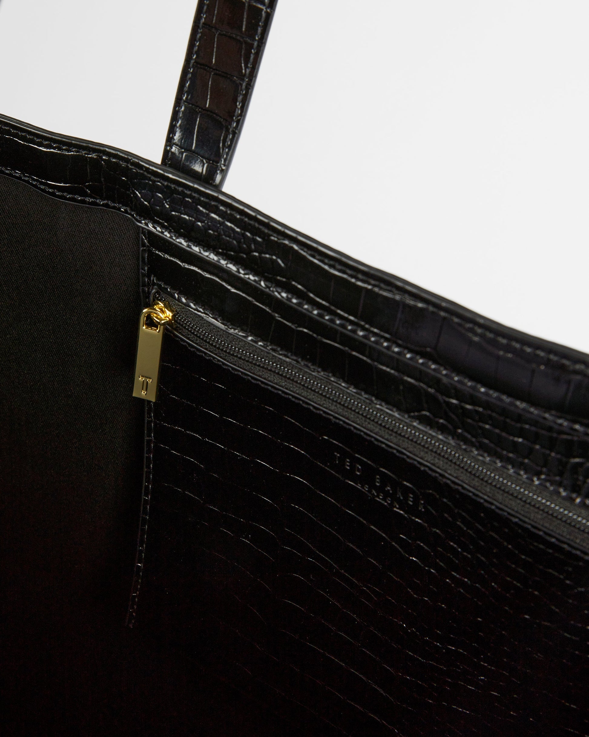 Women's Allicon-Croc Effect Extra Large Icon Bag Black Ted Baker South Africa