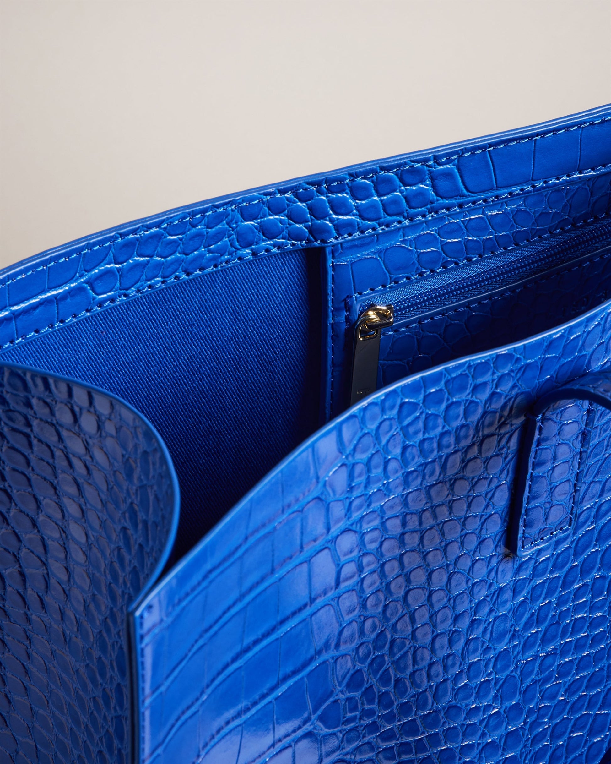 Women's Allicon-Croc Effect Extra Large Icon Bag Brt-Blue Ted Baker South Africa