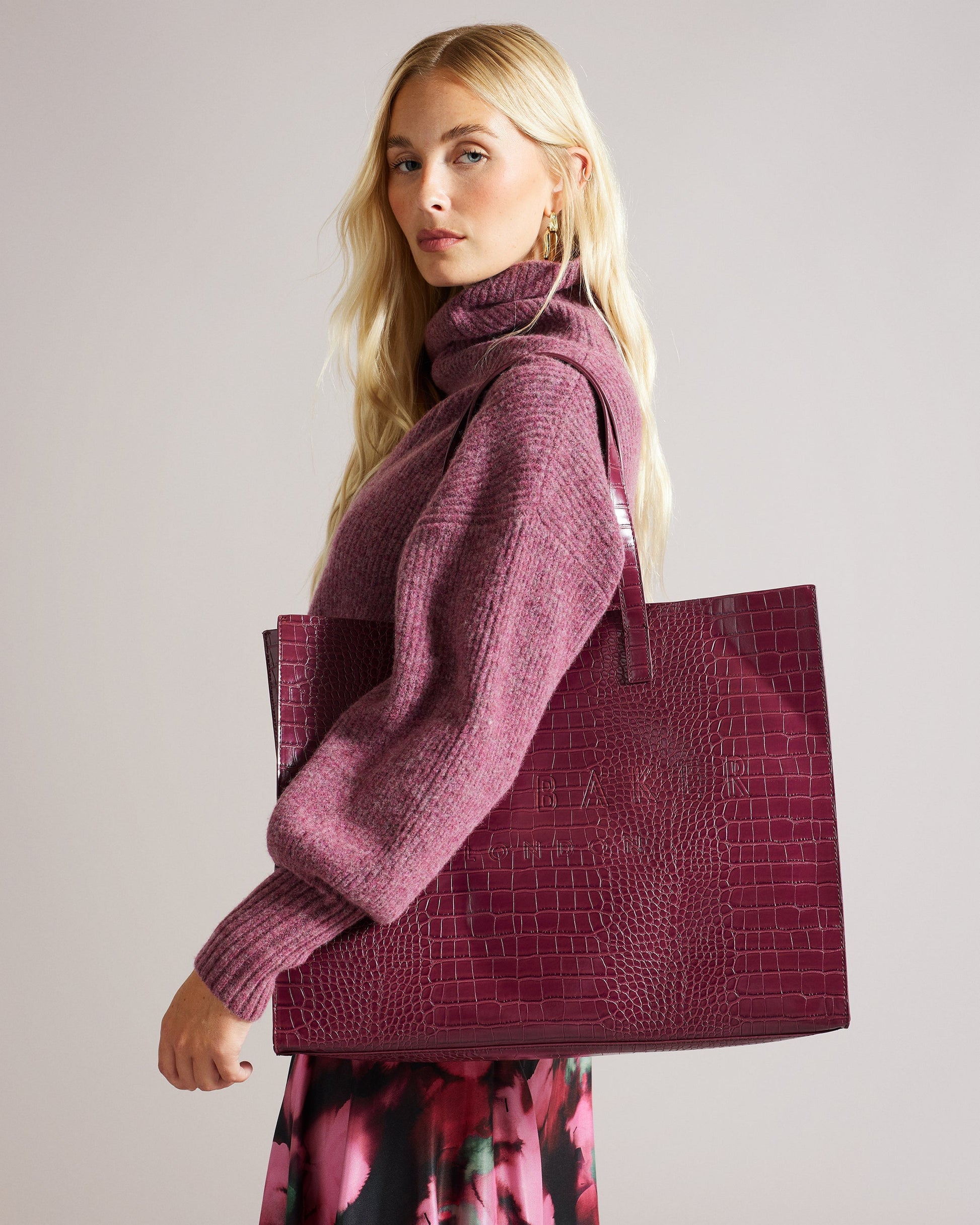 Women's Allicon-Croc Effect Extra Large Icon Bag Dp-Purple Ted Baker South Africa