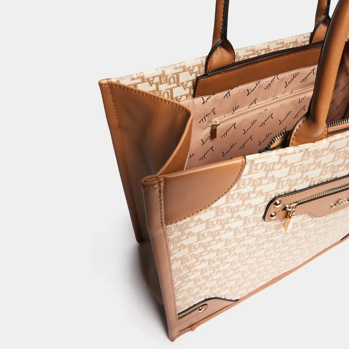 Large Front Pocket Jacquard Tote - Bellabags Luella