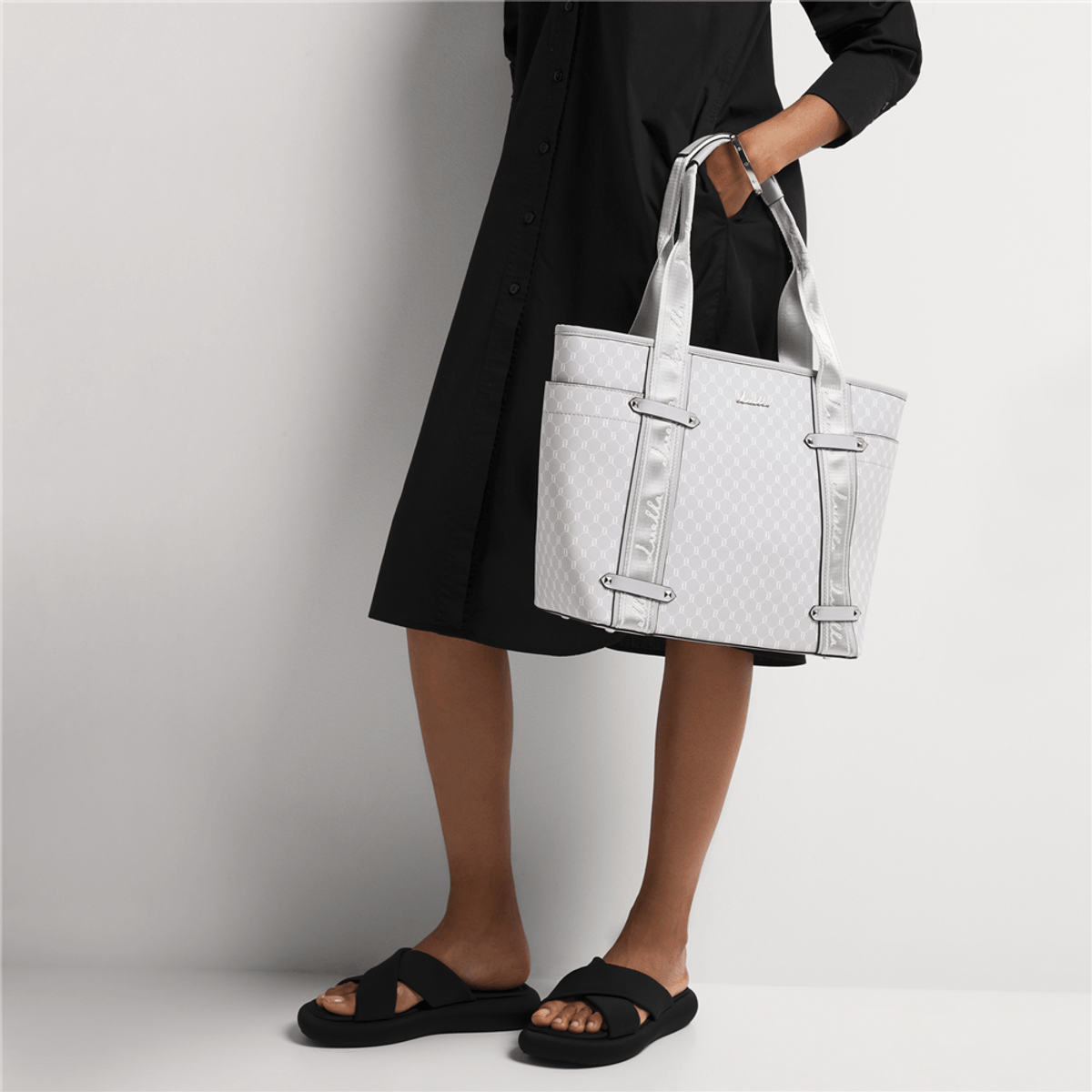 Logo Webbing Strap Side Pocket Shopper - By Luella - Invoque