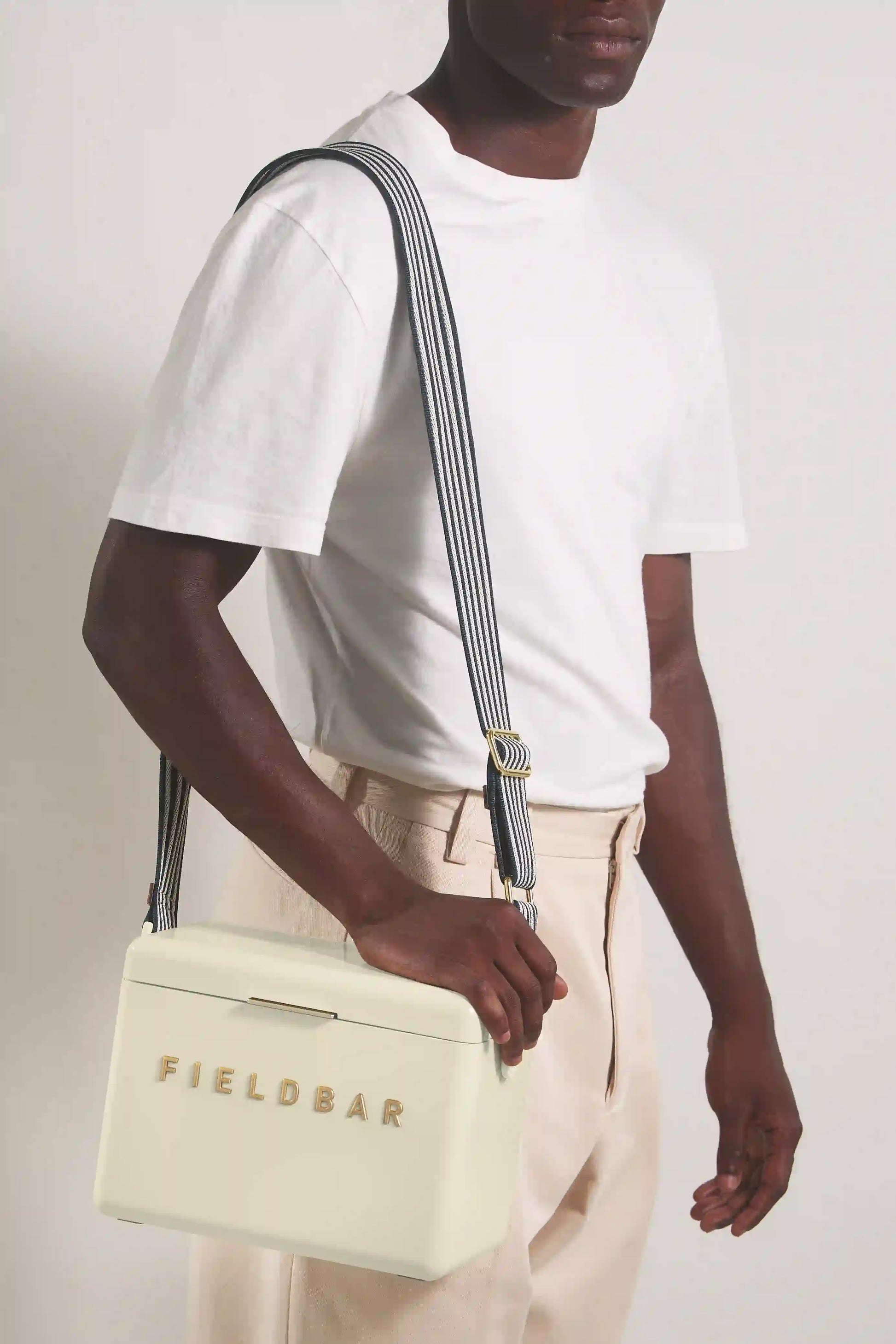 Mini Bar / Safari White