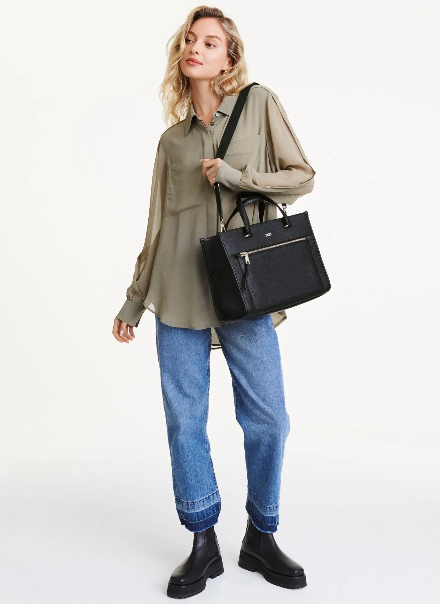 ZOIE MEDIUM TOTE - Bellabags DKNY