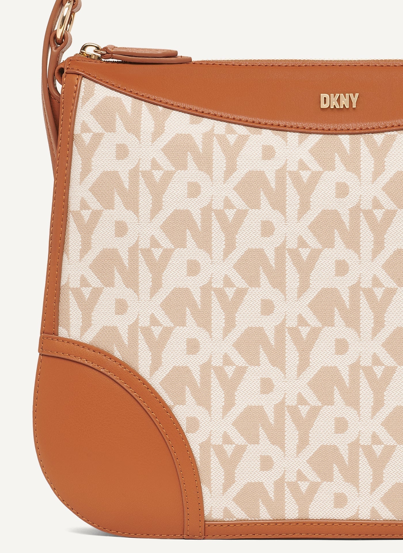 GRAMERCY MEDIUM HOBO - By DKNY - Invoque