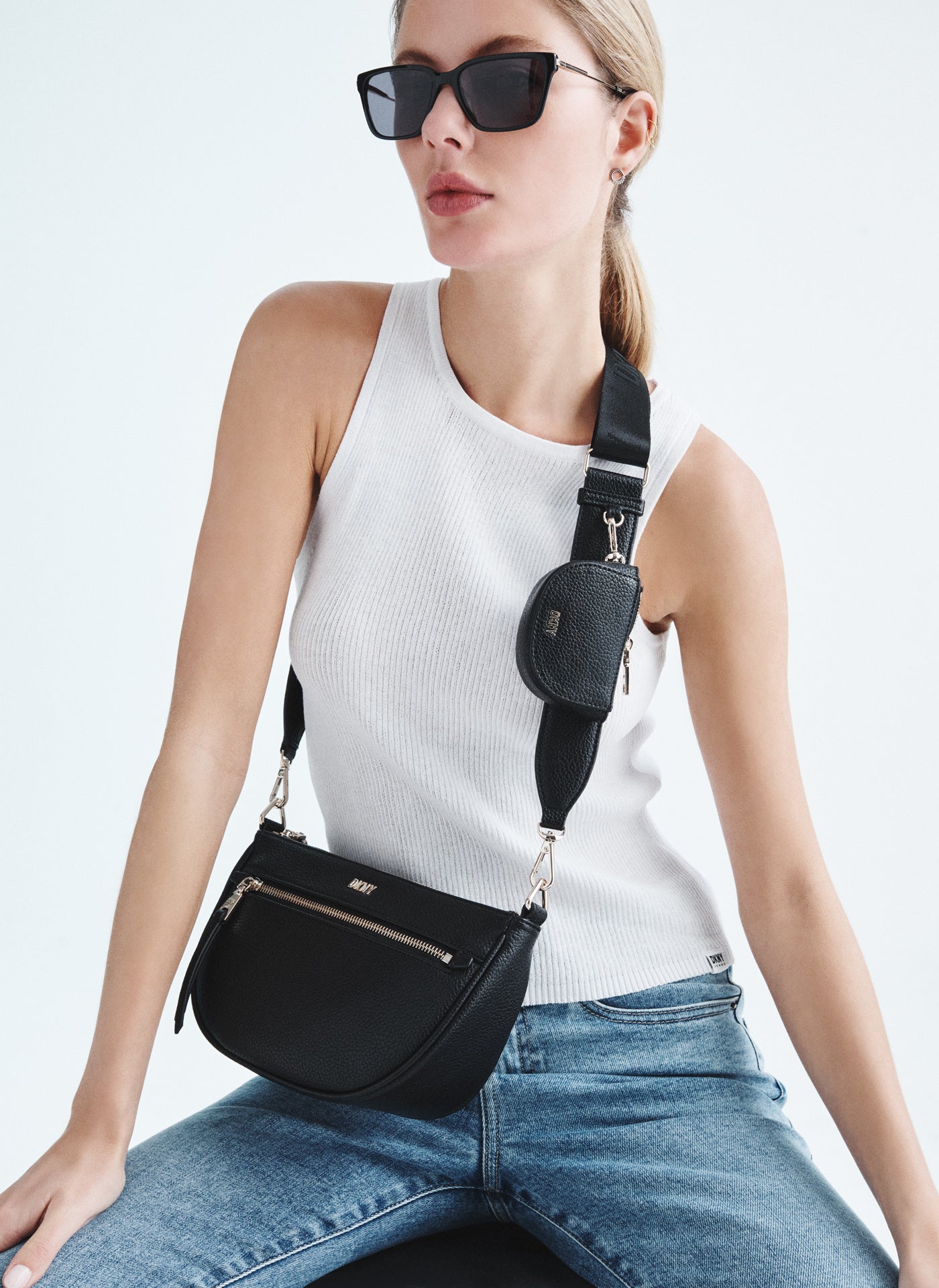 ZOIE CREST CROSSBODY - By DKNY - Invoque