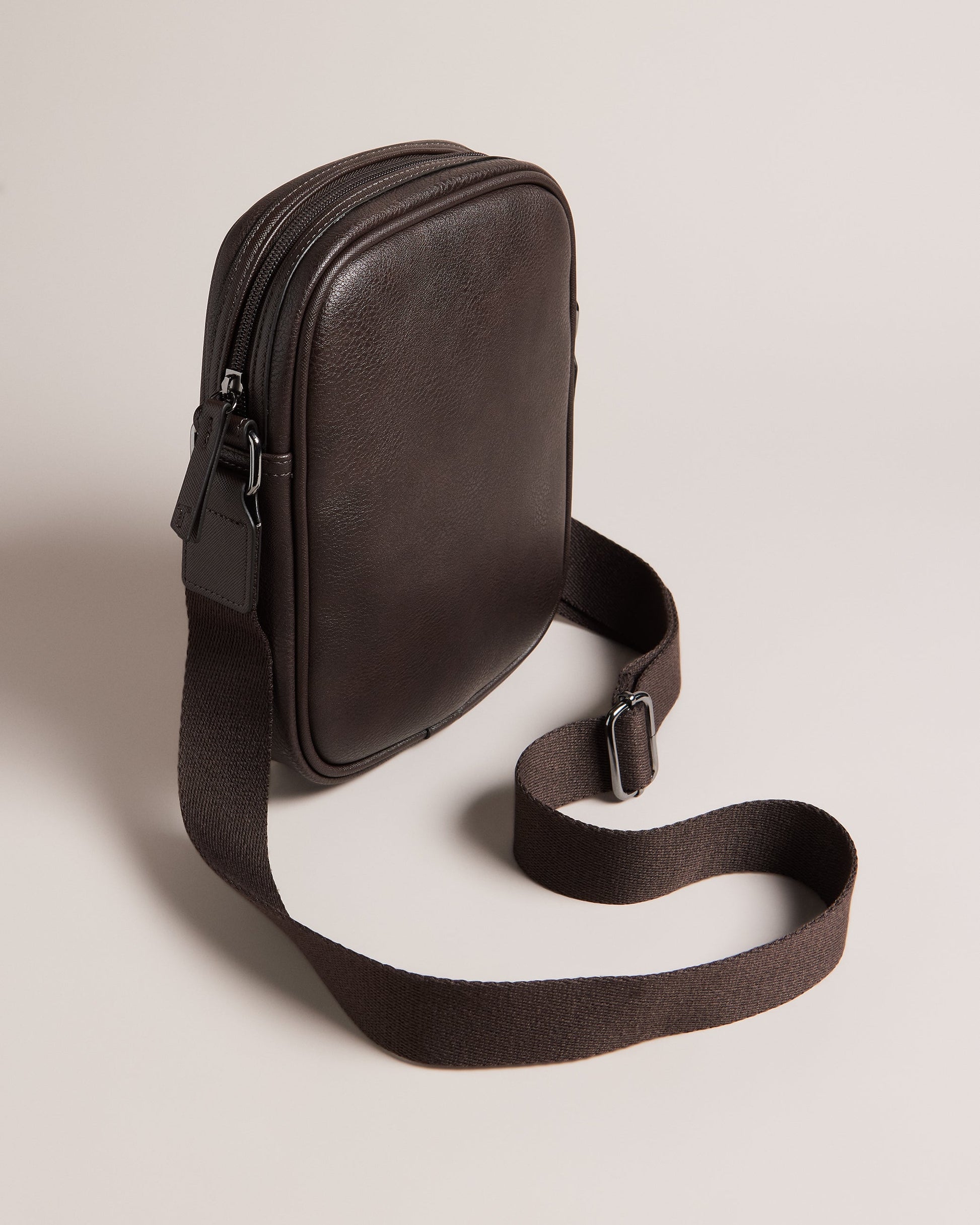 Men's Waydon-House Check Pu Flight Bag Brn-Choc Ted Baker South Africa