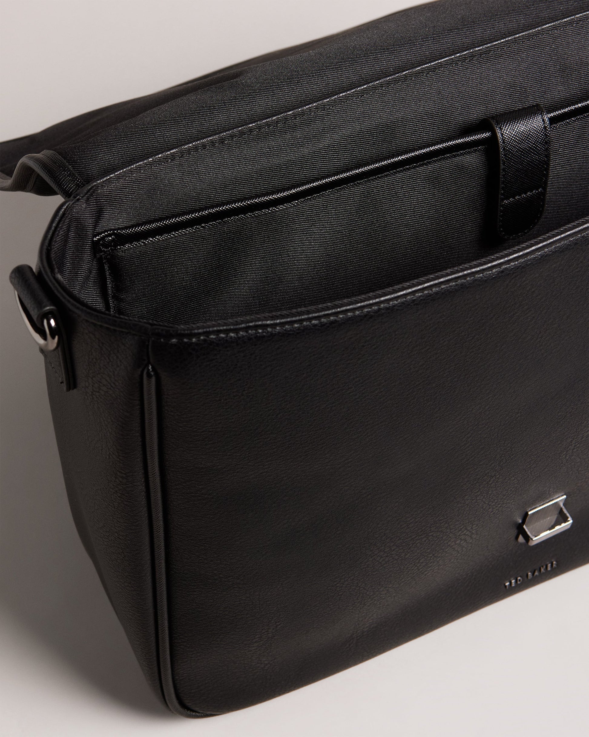 Men's Wayvees Black Ted Baker South Africa