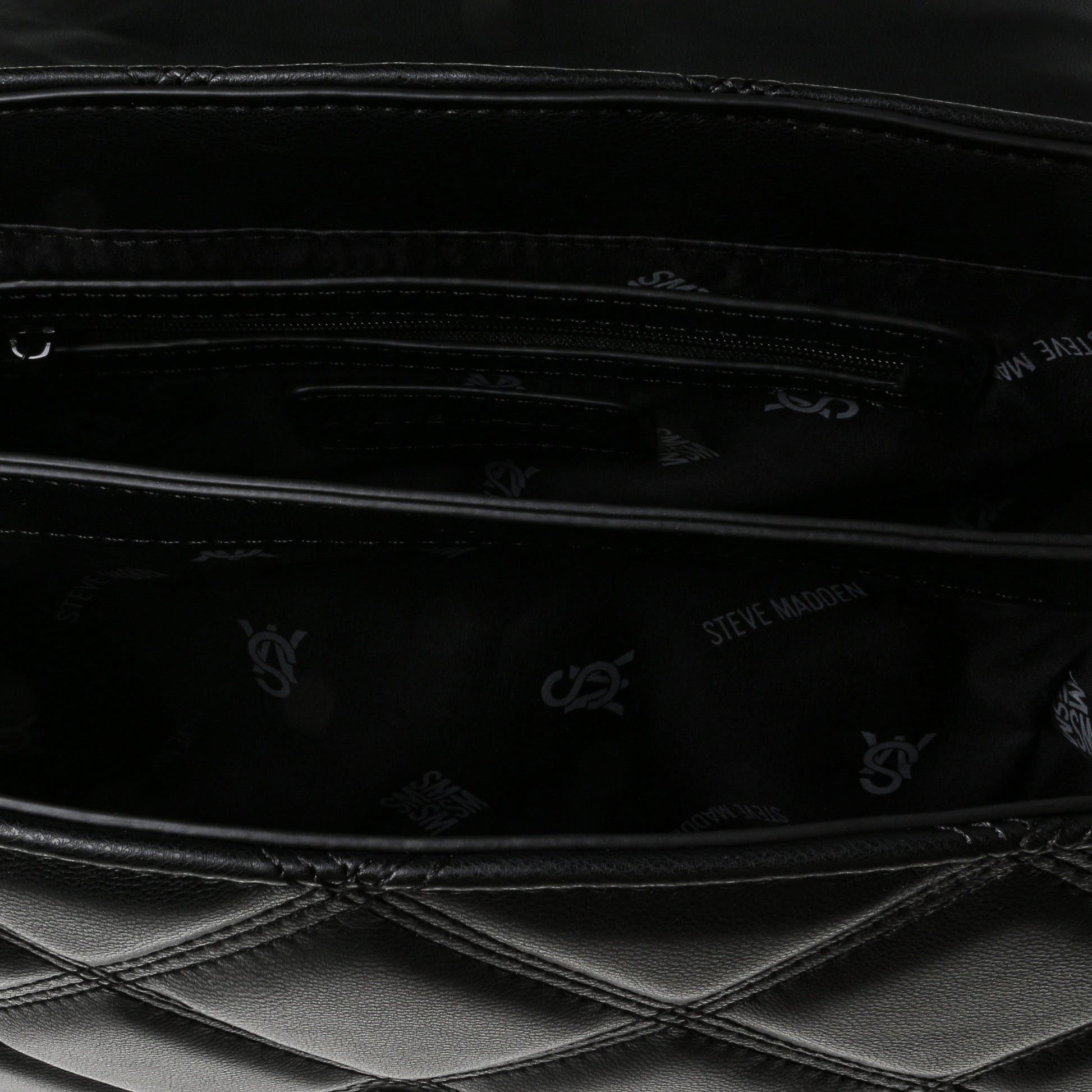 BJOLENE BLACK/BLACK - By STEVE MADDEN - Invoque